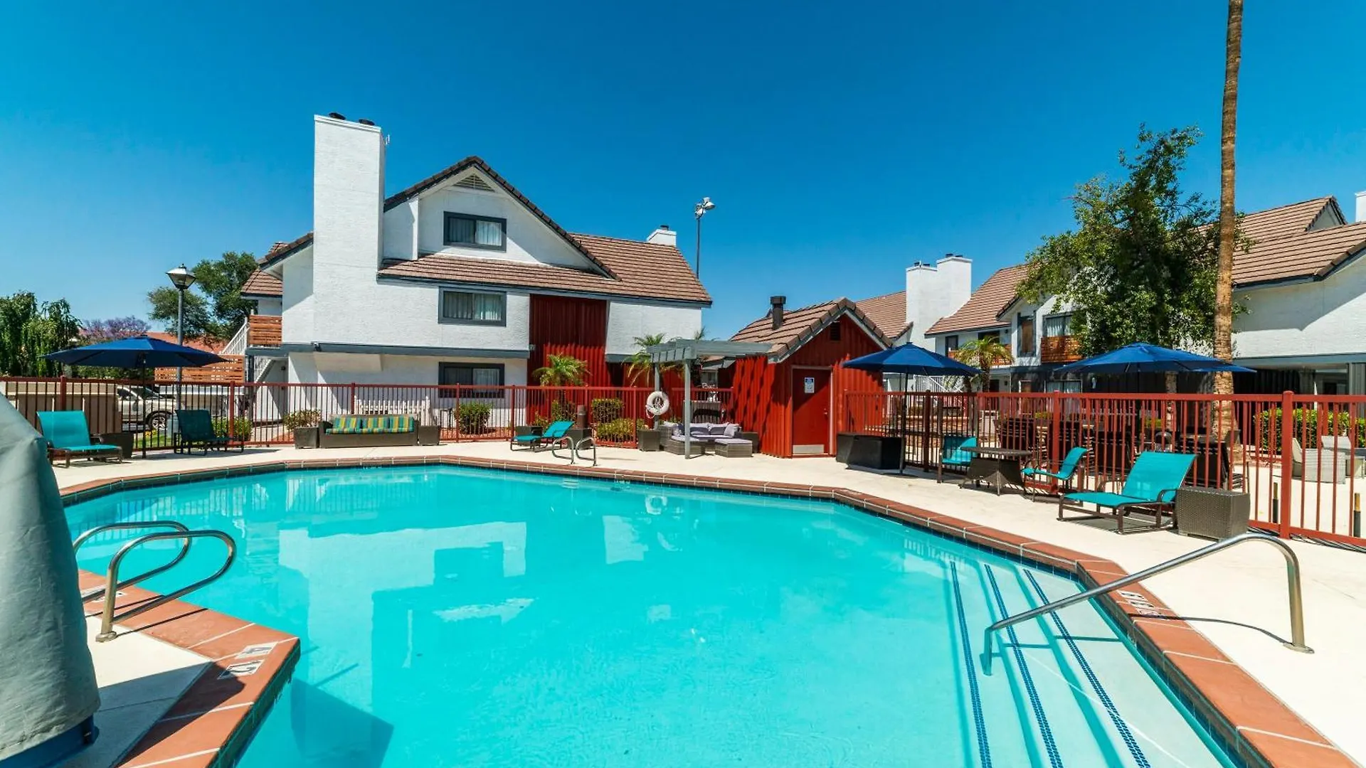 Metro Phx Downstairs Studio Queen Apartment Phoenix