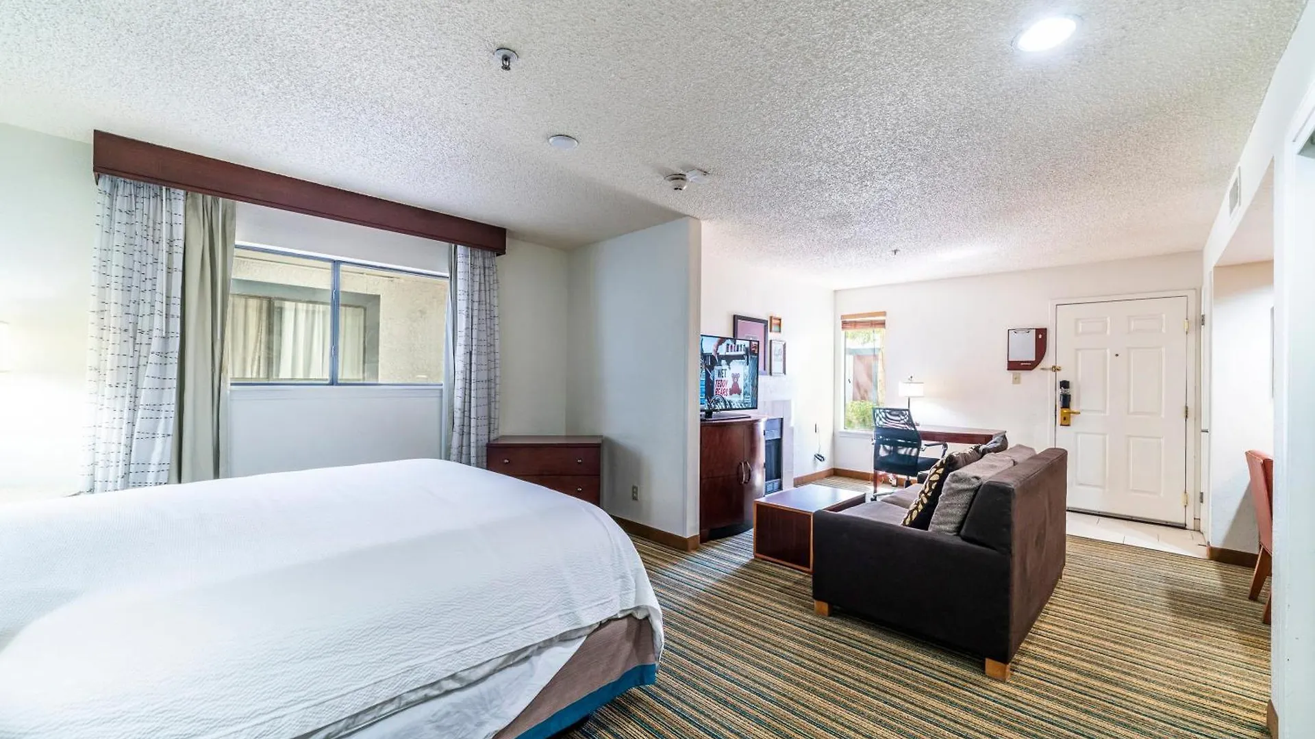 Metro Phx Downstairs Studio Queen Apartment Phoenix